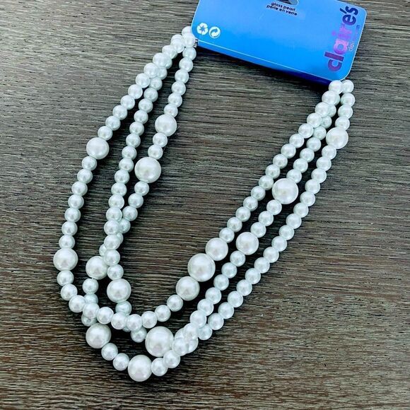 3-Strand White Pearl Necklace - Picture 1 of 4